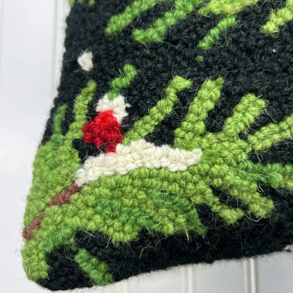 Pillow Cardinal Festive Hooked Throw Holiday Black Red Wool Velvet New Zealand